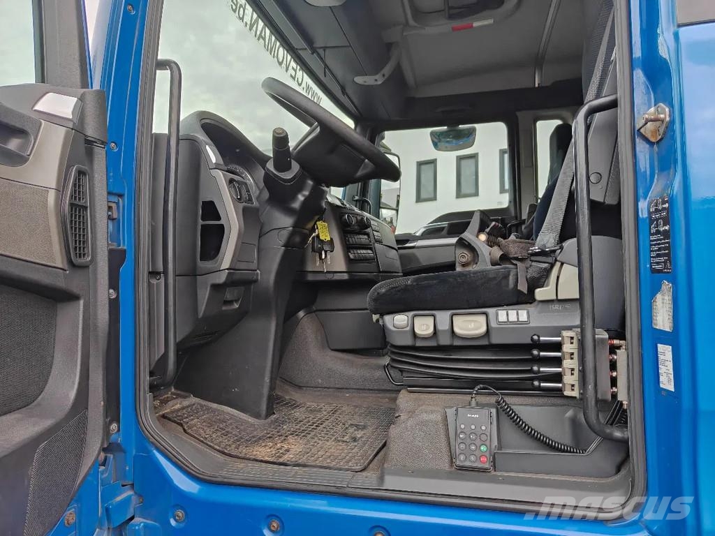 MAN TGX 26.400 Container Hyvalift Crane HIAB 144 Camiones polibrazo