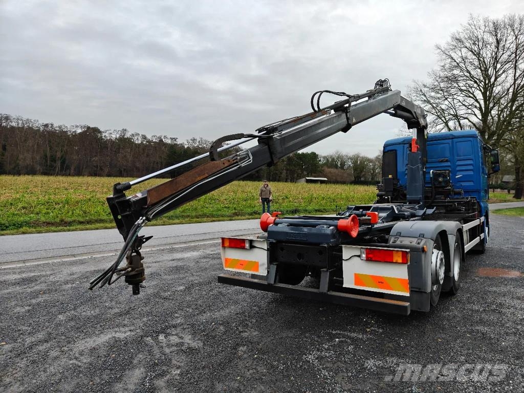 MAN TGX 26.400 Container Hyvalift Crane HIAB 144 Camiones polibrazo