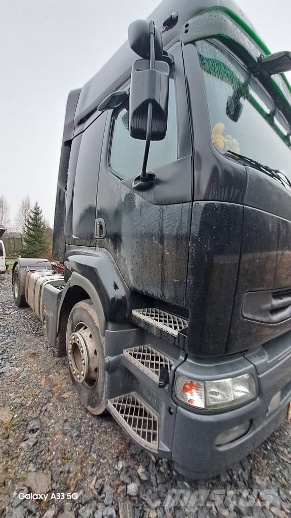 Sisu E11 Camiones tractor