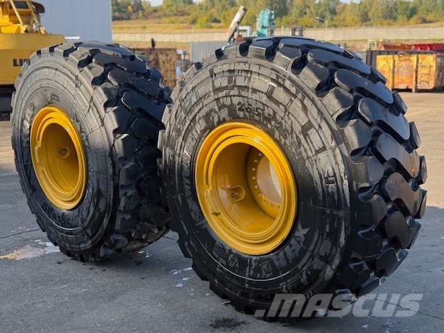 CAT 966 X NEW COMPLET 2 PCS 26.5R25 MICHELIN Gume, točkovi i felne