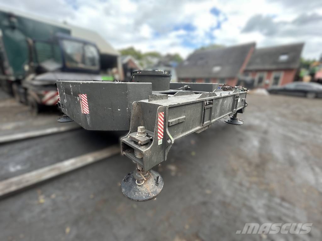 Sennebogen 825 Static undercarriage Waste / industry handlers