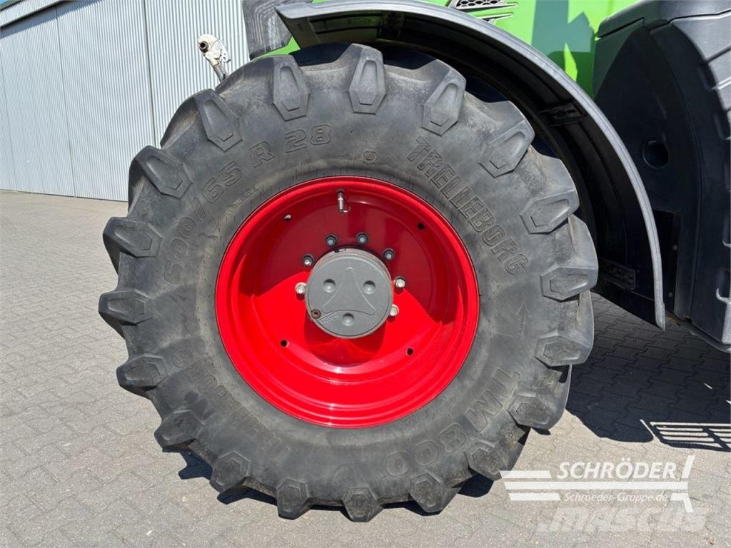 Fendt 724 VARIO S4 PROFI PLUS Tratores Agrícolas usados