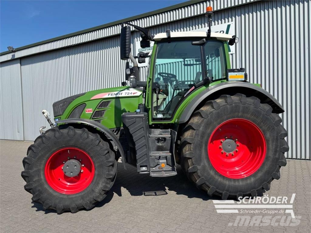 Fendt 724 VARIO S4 PROFI PLUS Tratores Agrícolas usados