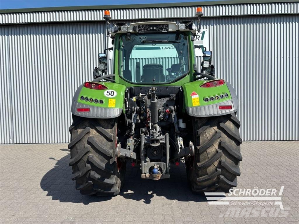Fendt 724 VARIO S4 PROFI PLUS Tratores Agrícolas usados