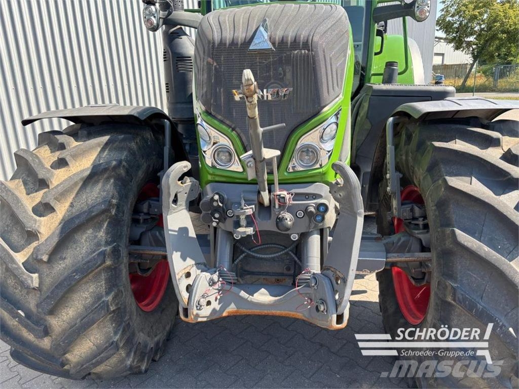 Fendt 724 VARIO S4 PROFI PLUS Tratores Agrícolas usados