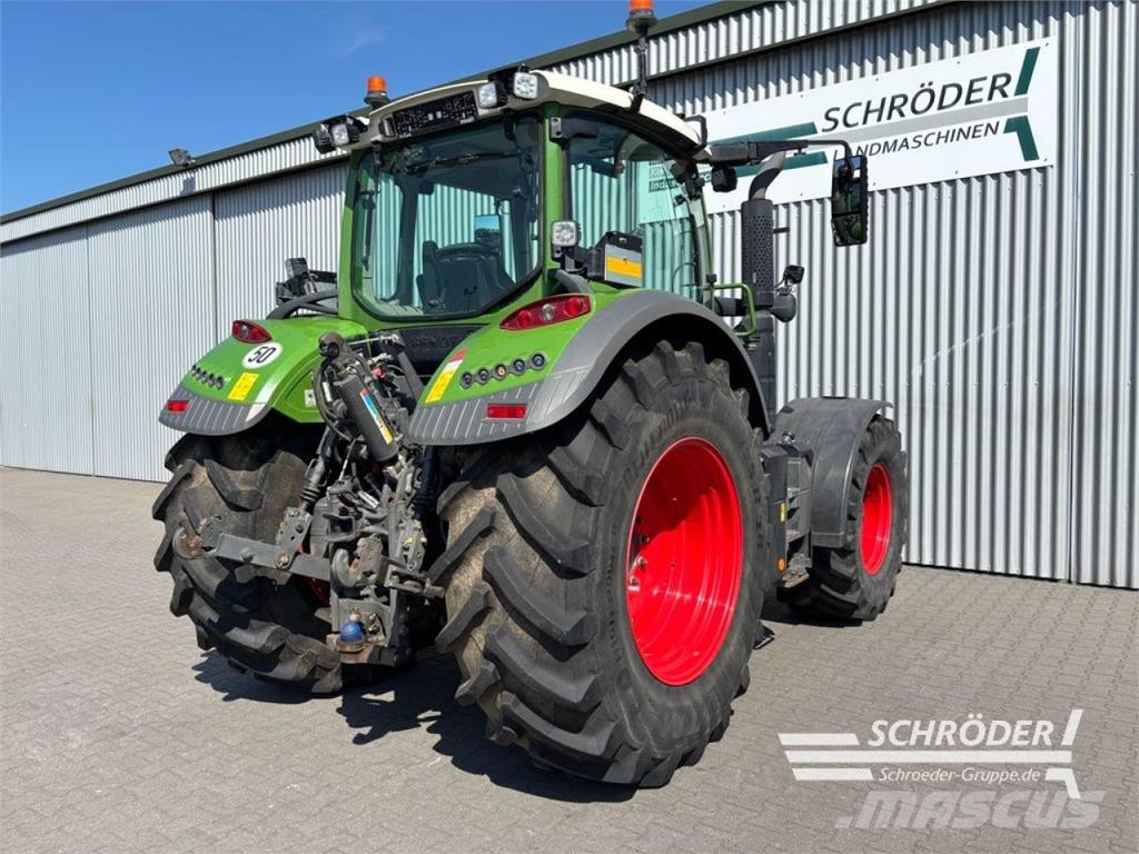 Fendt 724 VARIO S4 PROFI PLUS Tratores Agrícolas usados