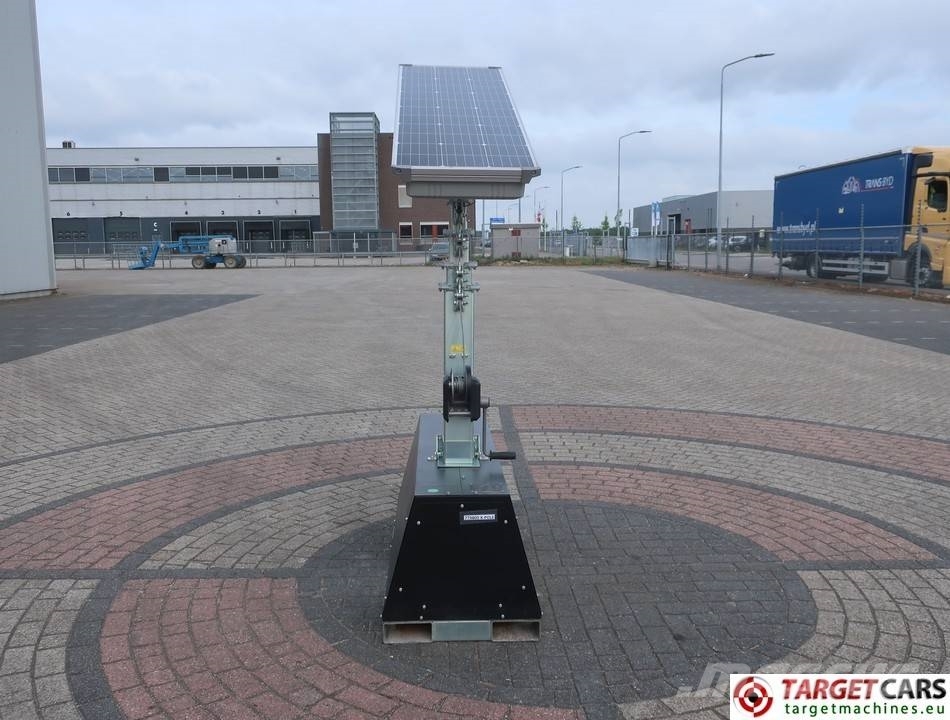 Trime X-Pole 2x25W Led Solar Tower Light Torres de iluminación