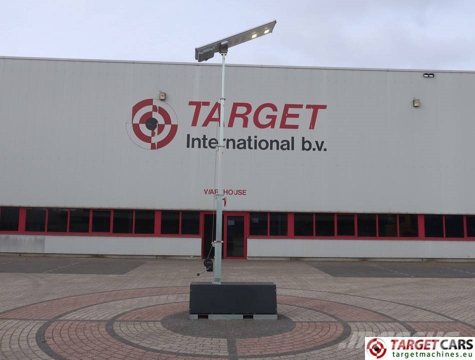 Trime X-Pole 2x25W Led Solar Tower Light Torres de iluminación