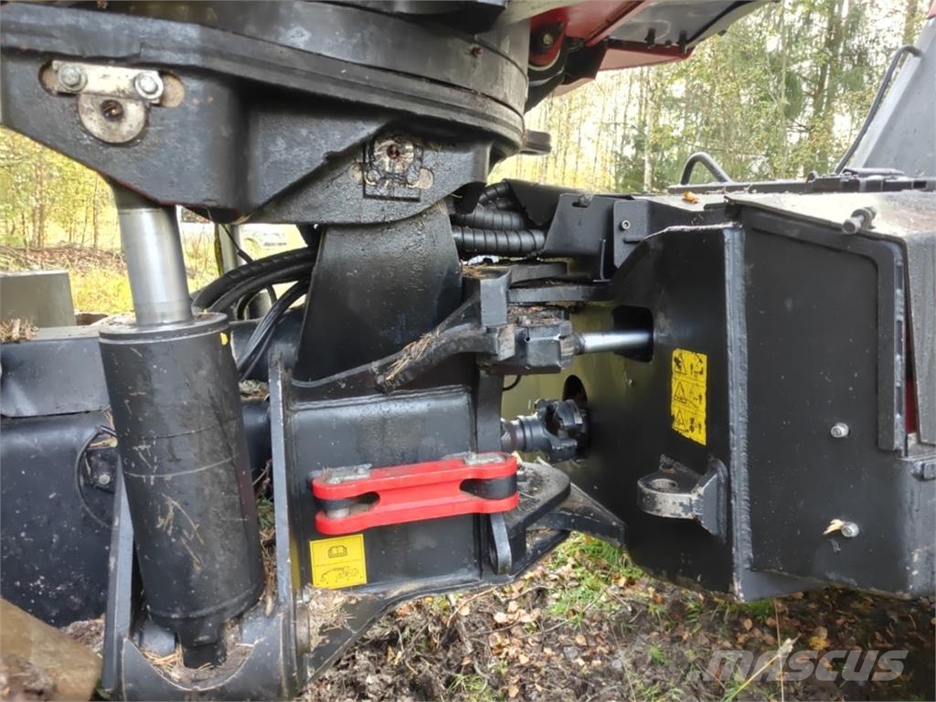 Komatsu XC901XC-5 Cosechadoras