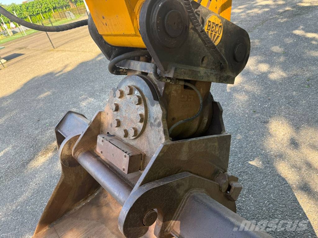 Hitachi ZX 300 LC-6 LONG REACH DUTCH MACHINE Excavadoras de largo alcance