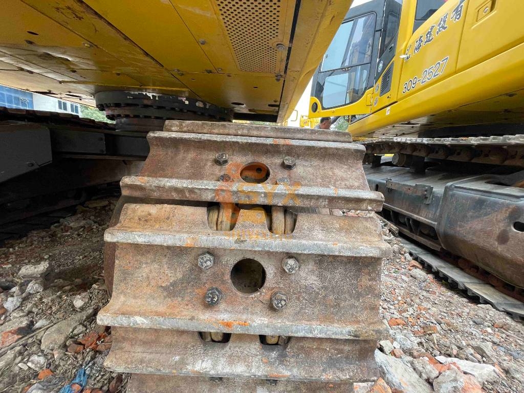 Komatsu PC 450 LC-8 Kāpurķēžu ekskavatori