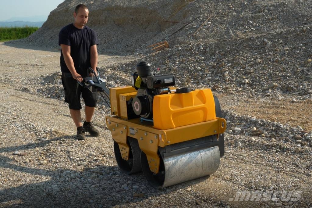 Valjar VM 600 EuroBager Tandemové válce