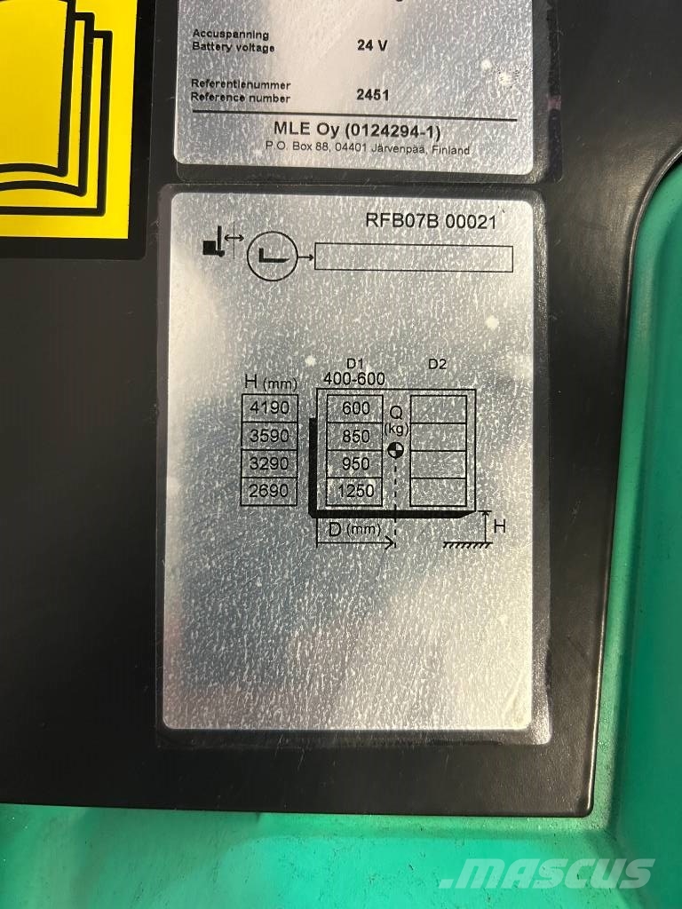 Mitsubishi SBV 12 N3 Käyden ajettavat pinoamistrukit