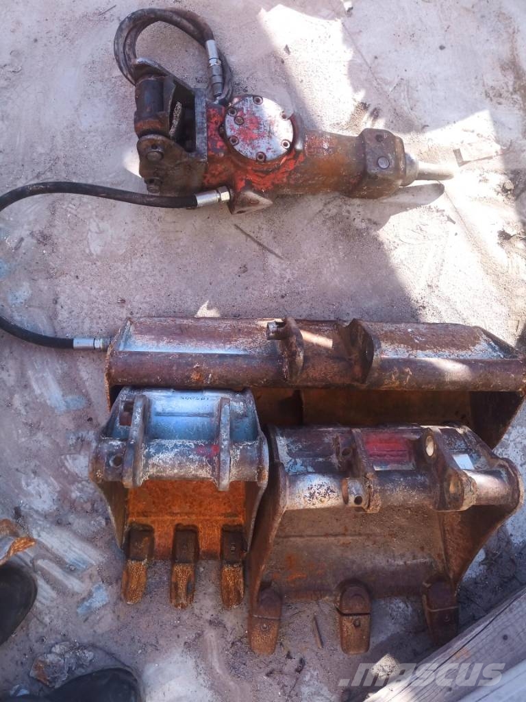 Wacker Neuson 803 小型挖掘机