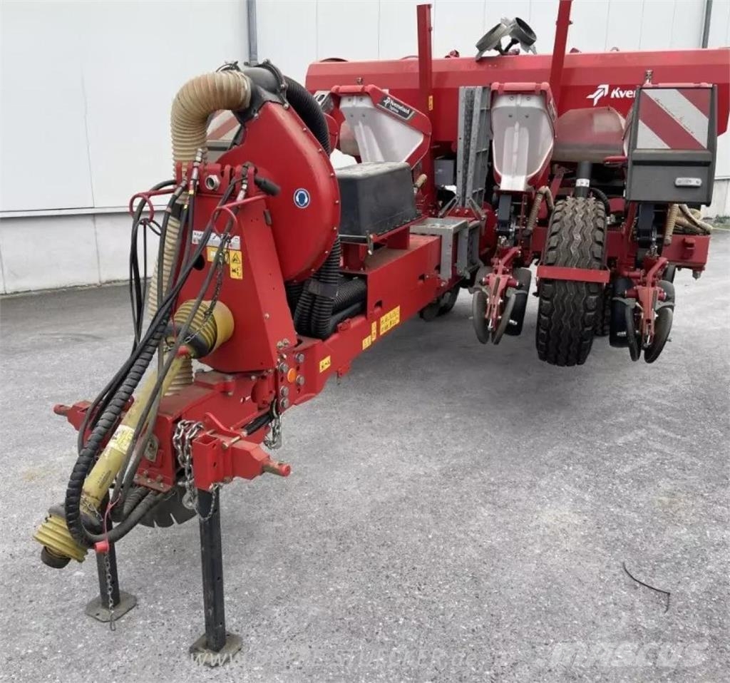 Kverneland Optima TF Profi Precision sowing machines