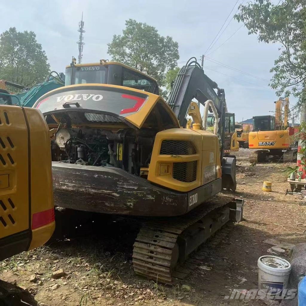 Volvo EC 80 D Paletli ekskavatörler