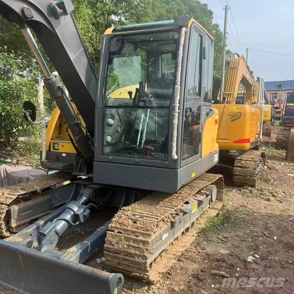 Volvo EC 80 D Paletli ekskavatörler