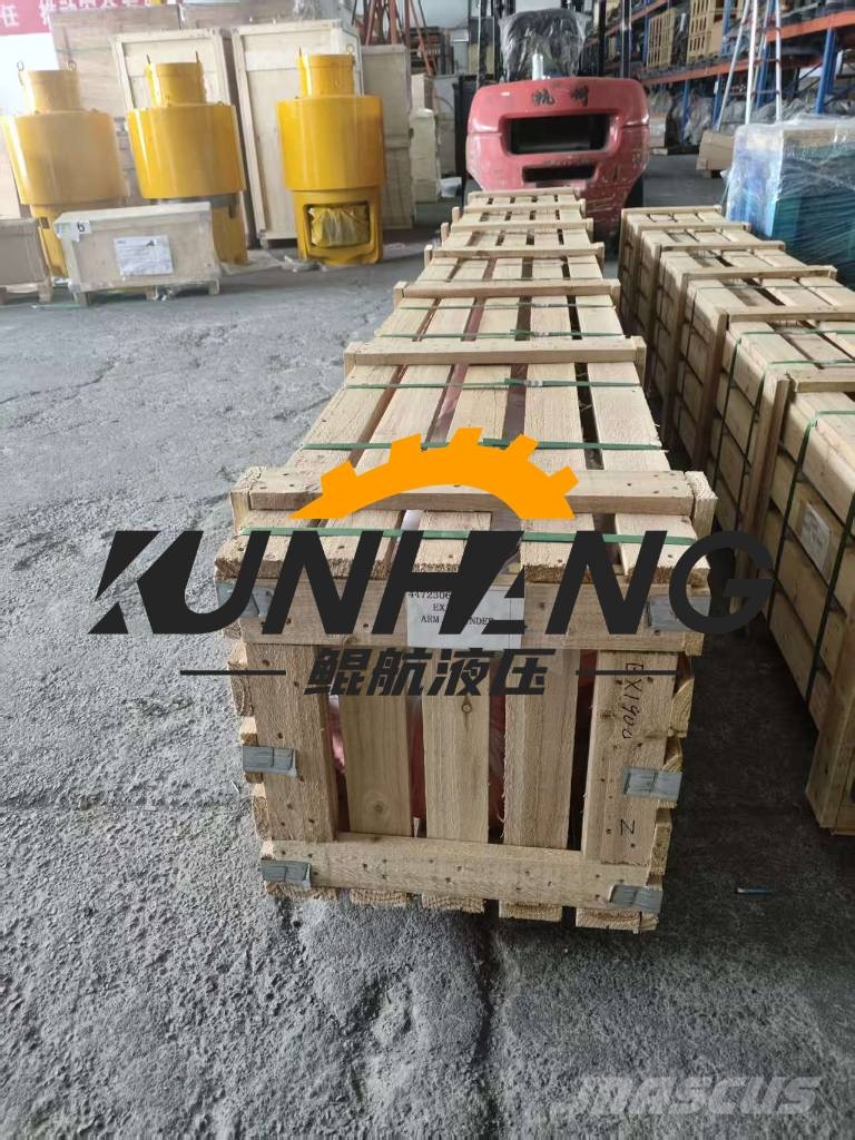 Hitachi EX1900 Hydraulic Cylinder 4478064 4472306 4456959 Υδραυλικά