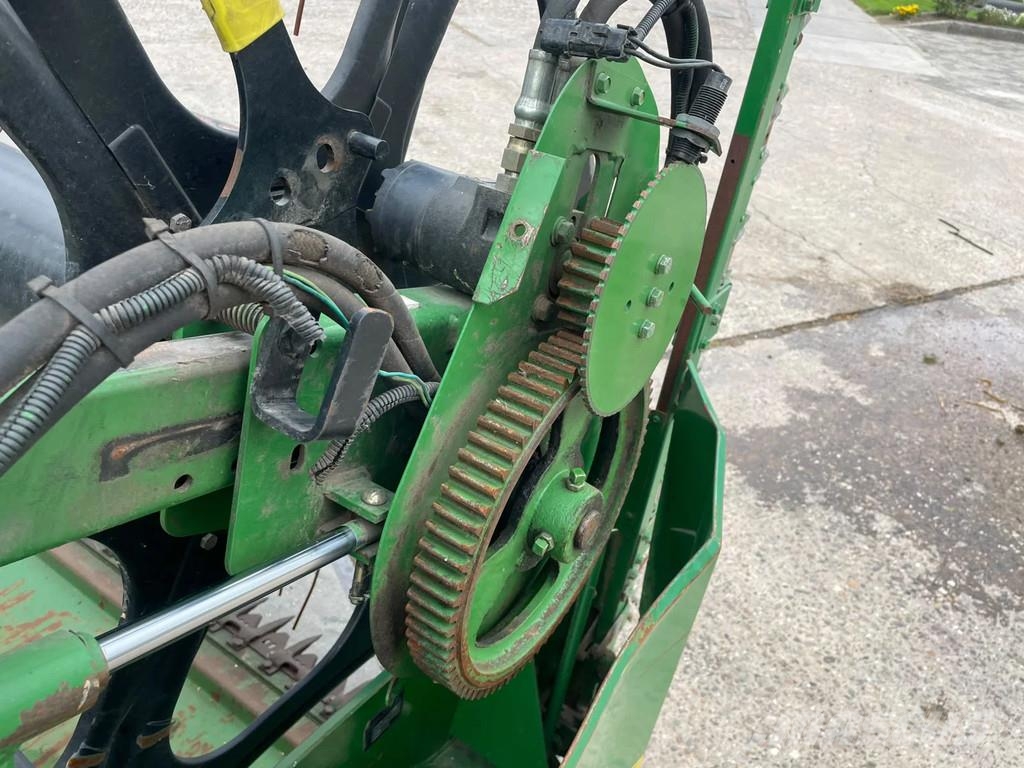 John Deere CTS Combine CTS Combine Hakselaar Airco 6.50 meter Зерноуборочные комбайны