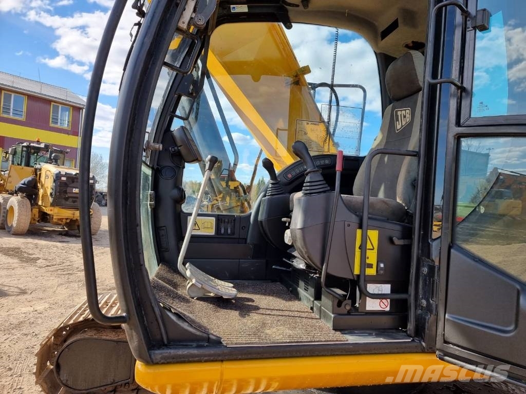 JCB JS 200 LC Rupsgraafmachines
