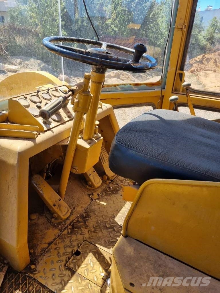 CAT 966C Φορτωτές με λάστιχα (Τροχοφόροι)