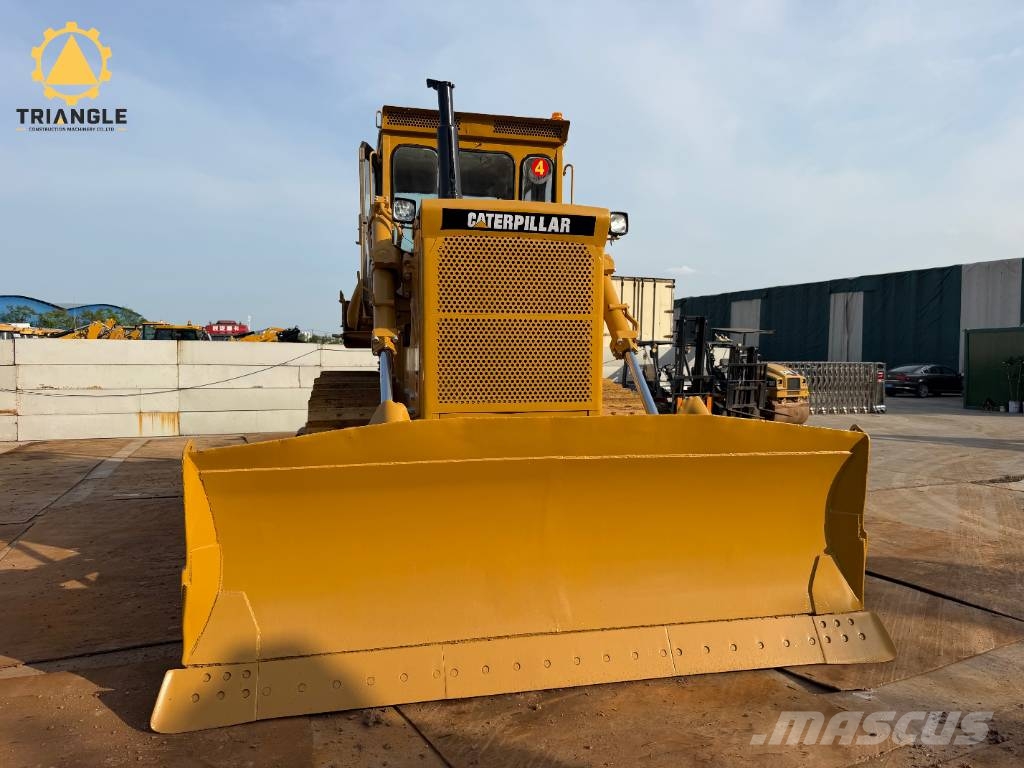CAT D 7 G Kāpurķēžu buldozeri