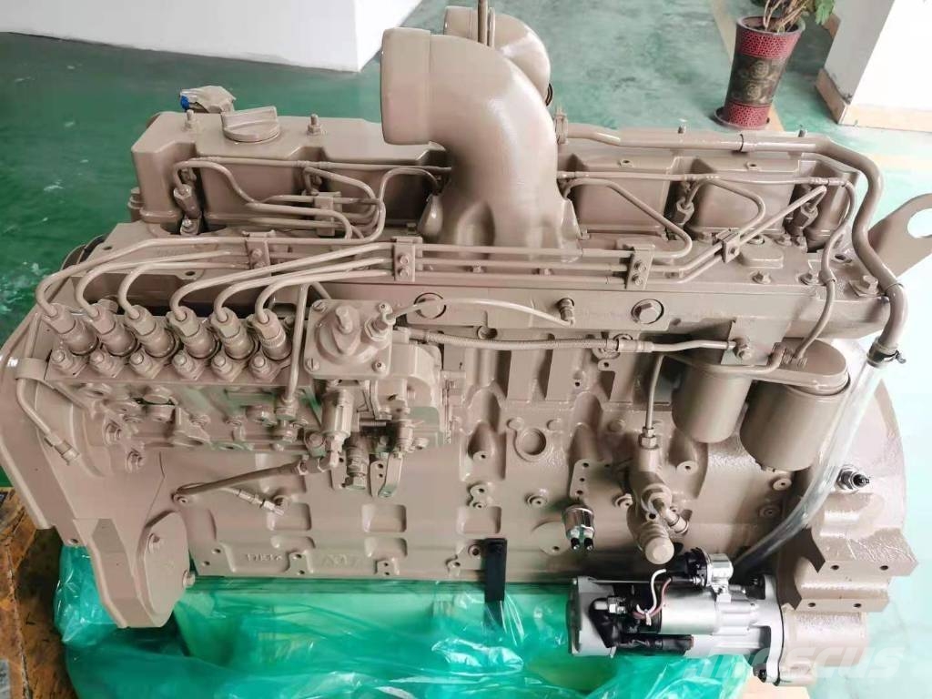 Cummins 6C8.3-C260 Diesel Engine for Construction Machine 发动机