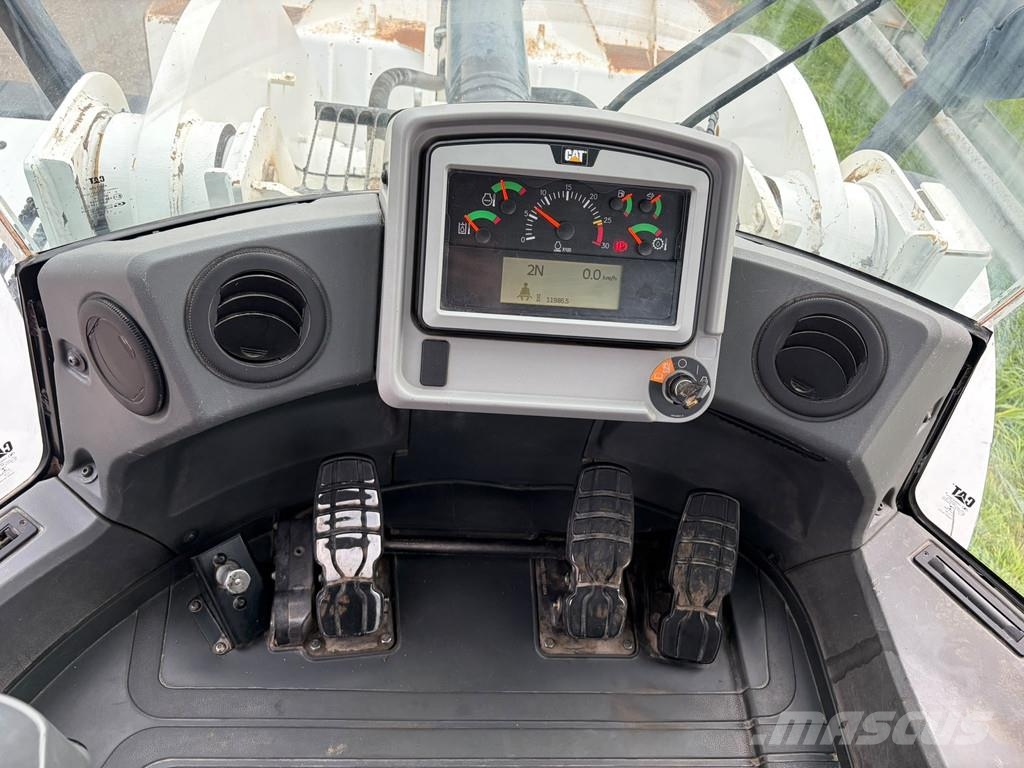 CAT 950M Wheel loaders