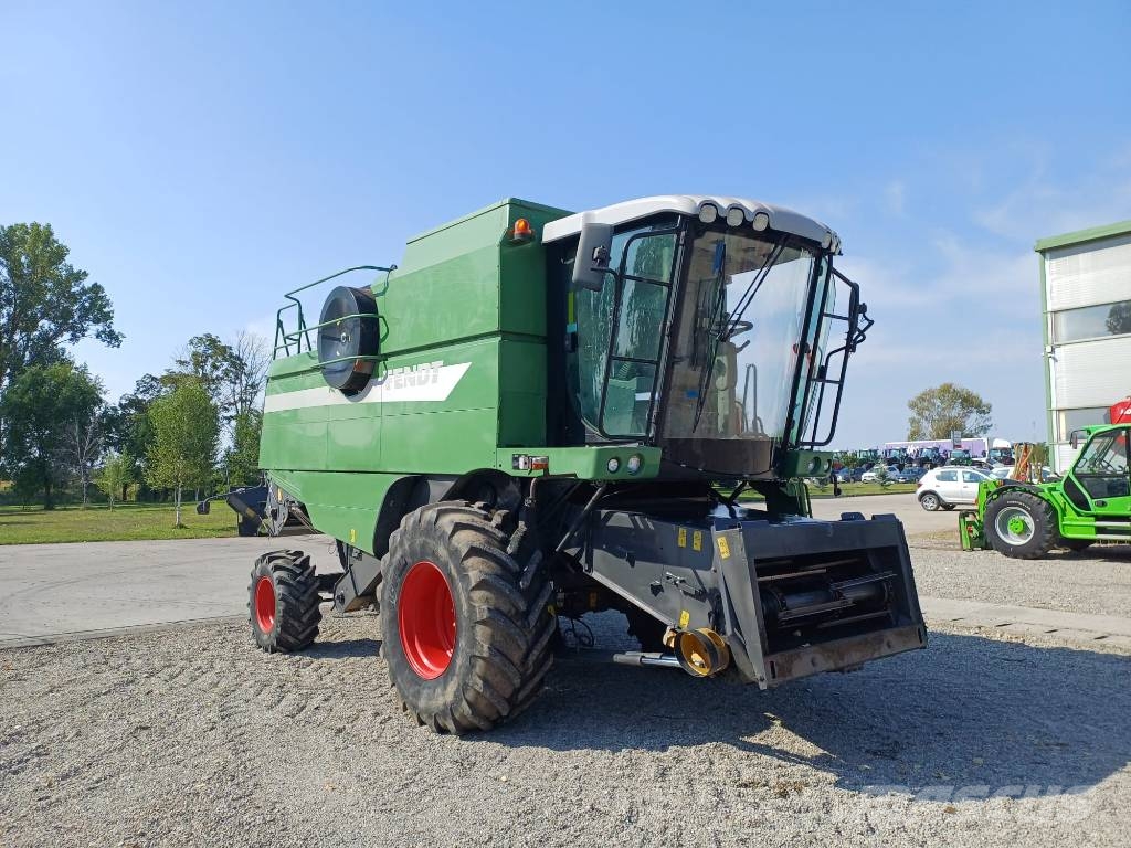 Fendt 5220 E حصادات