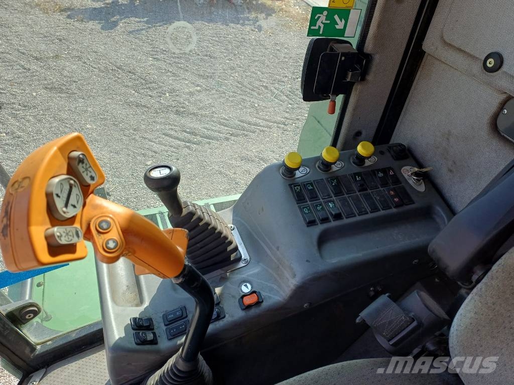 Fendt 5220 E حصادات