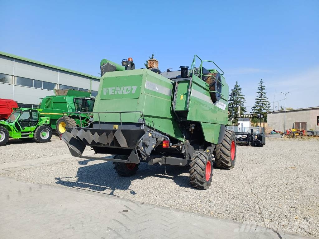 Fendt 5220 E حصادات