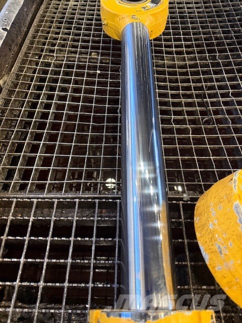 Volvo A 40 G USED HYDRAULIC CYLINDER COMPLET Hydraulics