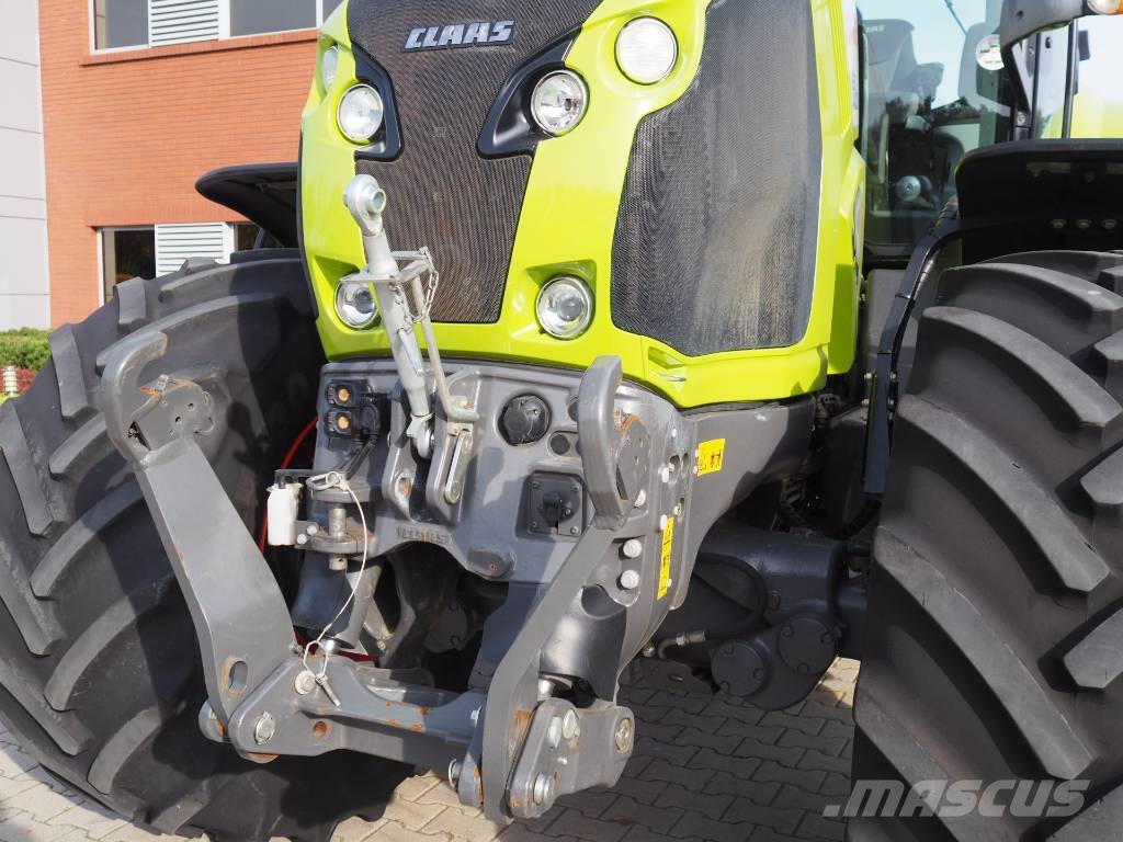 CLAAS Axion 830 CMATIC GPS Tractoare