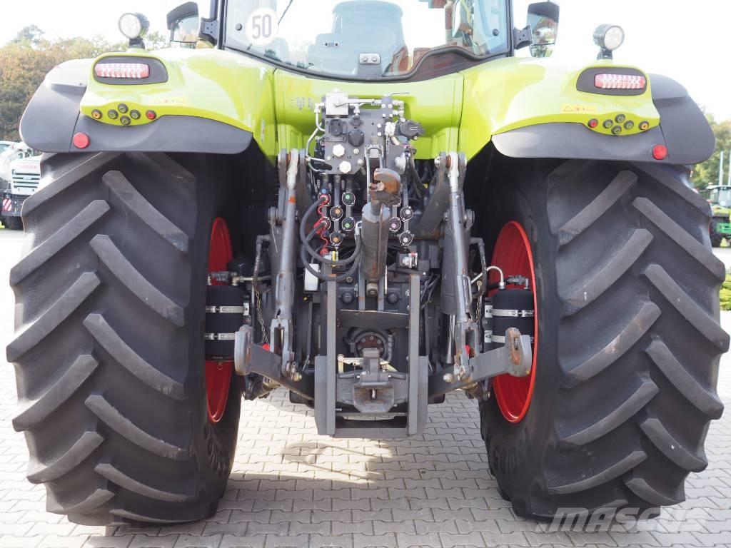 CLAAS Axion 830 CMATIC GPS Tractoare
