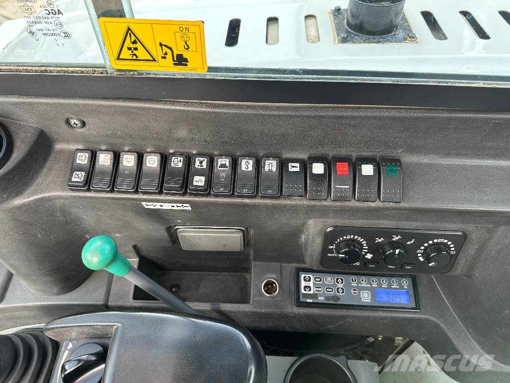 Takeuchi TB 290 CV Midigraafmachines 7t - 12t