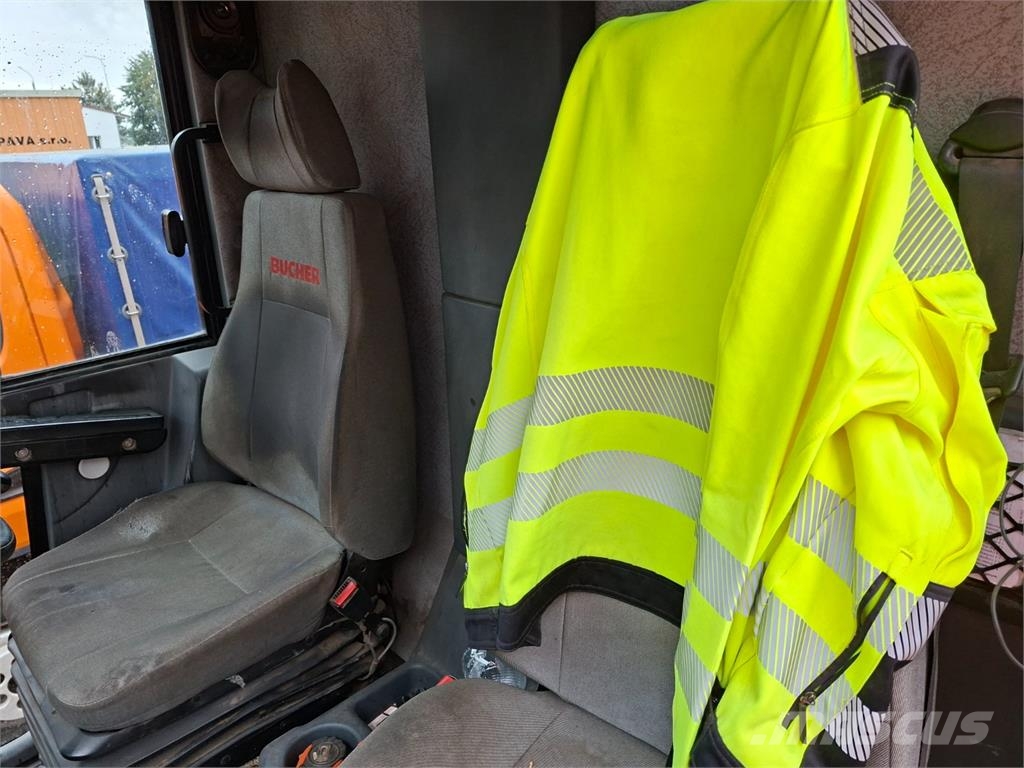 Bucher CITYCAT 5006 معدات البناء - غير ذلك