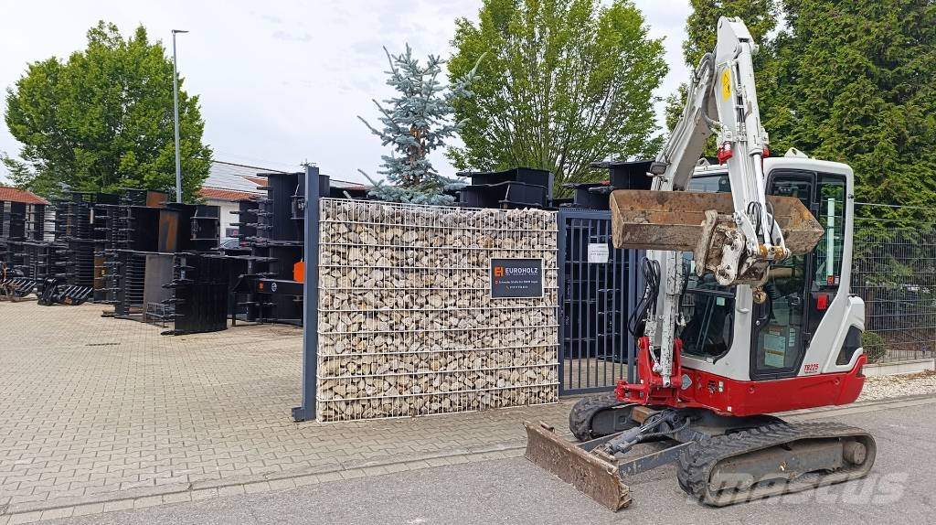 Takeuchi TB 225 Minibagger 2,4 t BJ 2019 Powertilt MS03 Miniexcavadoras