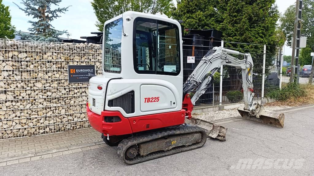 Takeuchi TB 225 Minibagger 2,4 t BJ 2019 Powertilt MS03 Miniexcavadoras