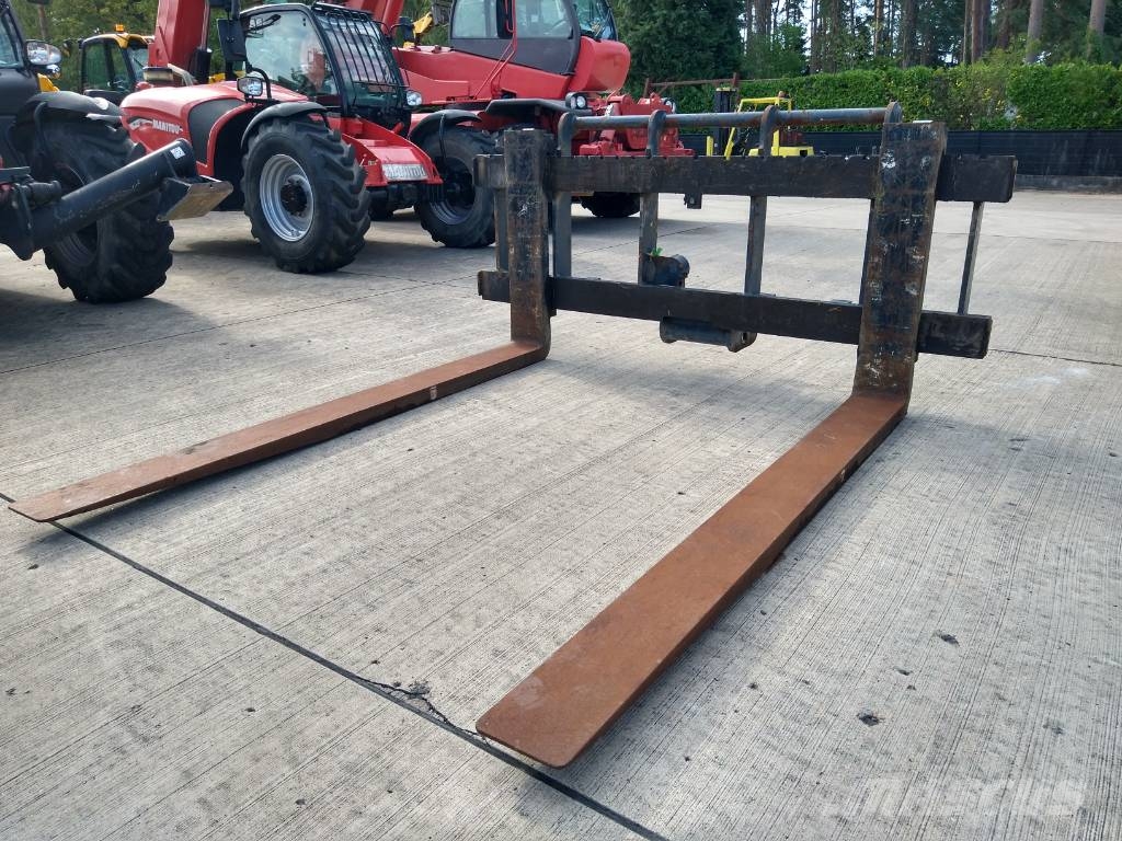 Merlo breed vorkenbord ZM4 2m40 (669) Overige componenten