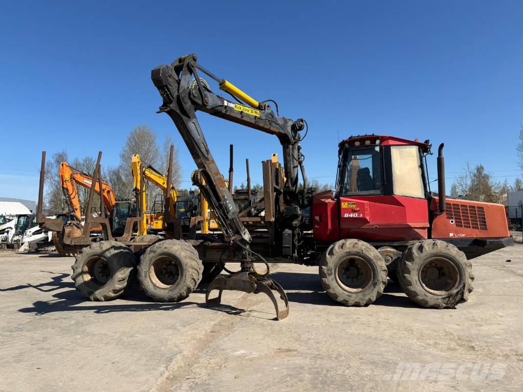 Valmet 840 Kuormatraktorit
