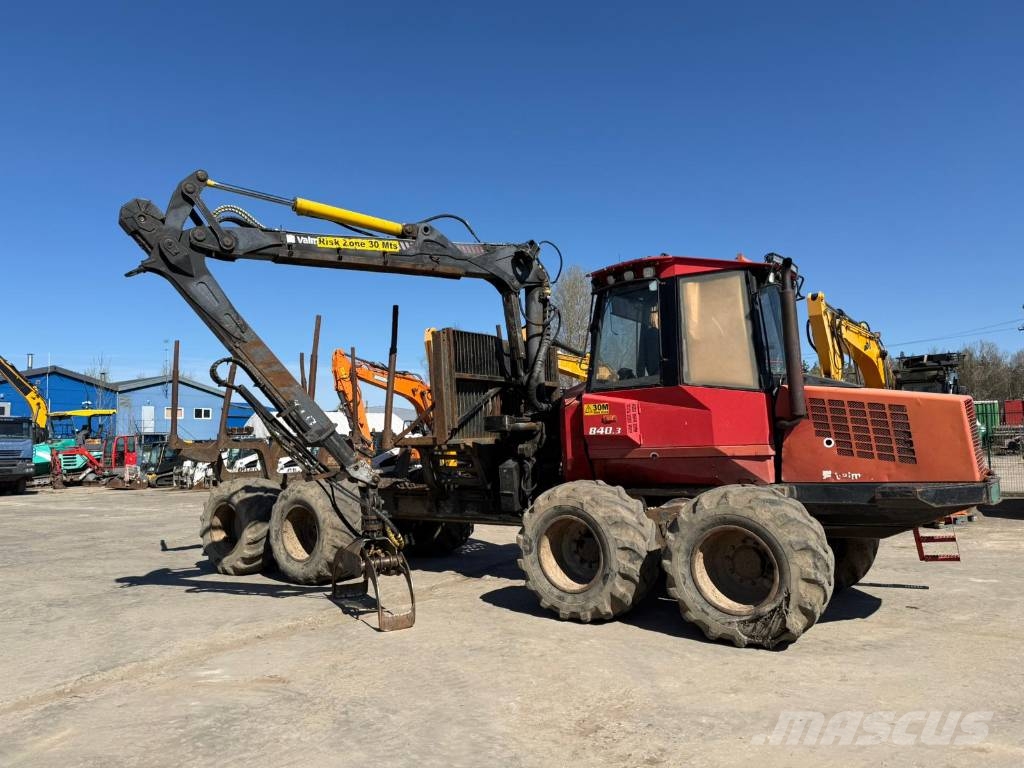 Valmet 840 Kuormatraktorit