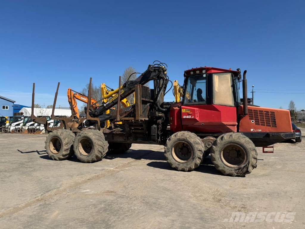 Valmet 840 Kuormatraktorit