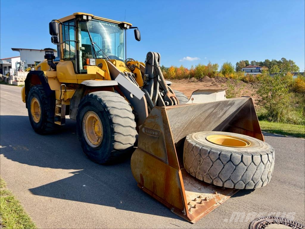 Volvo L 110 G Kolesni nakladalci