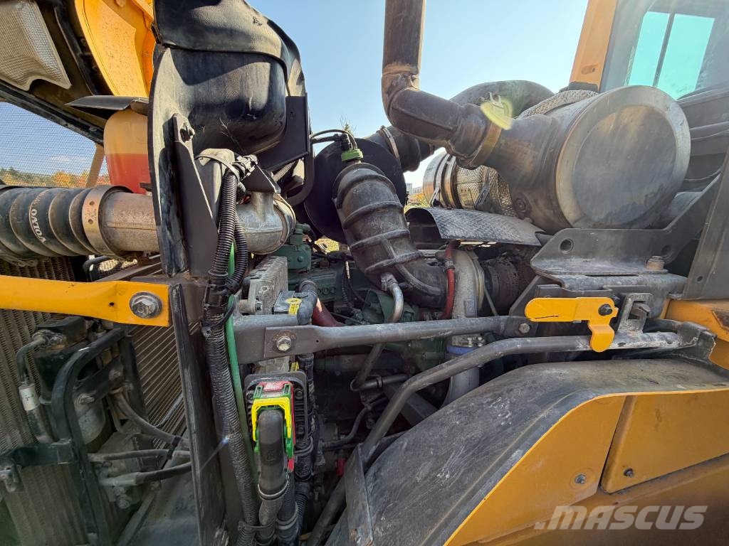 Volvo L 110 G Kolesni nakladalci
