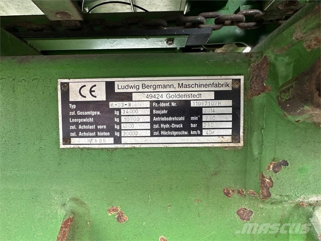 Bergmann HTW 65 + Stapel Gülleaufbau VT 27 Oprema za rukovanje i postavljanje