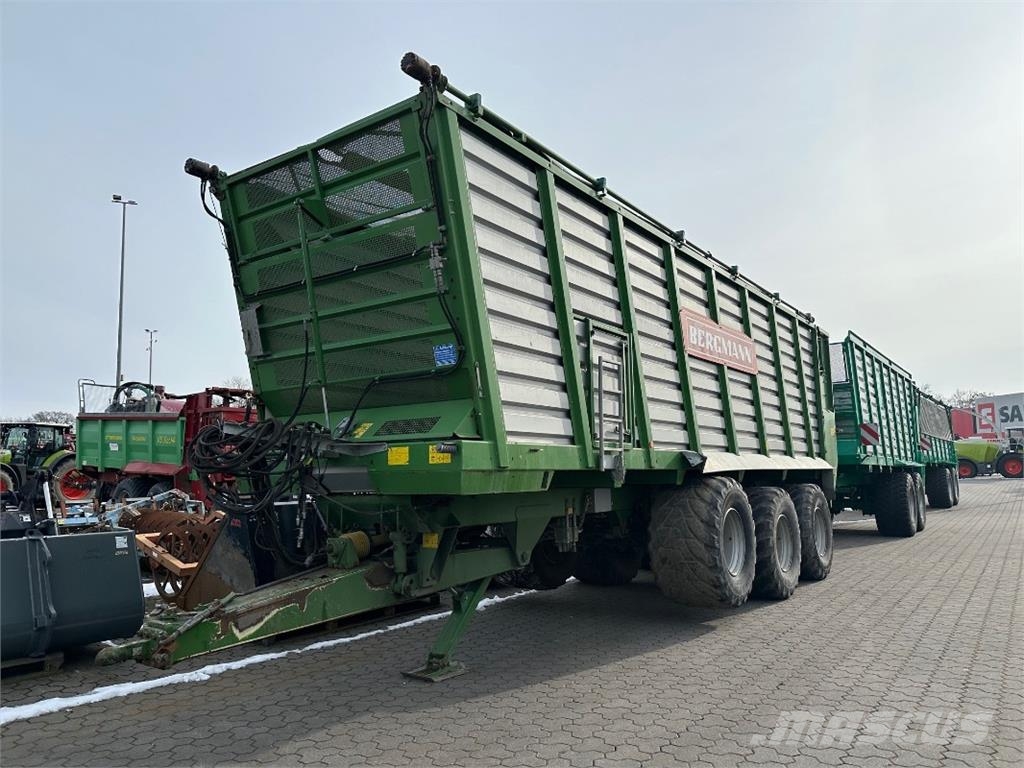 Bergmann HTW 65 + Stapel Gülleaufbau VT 27 Oprema za rukovanje i postavljanje