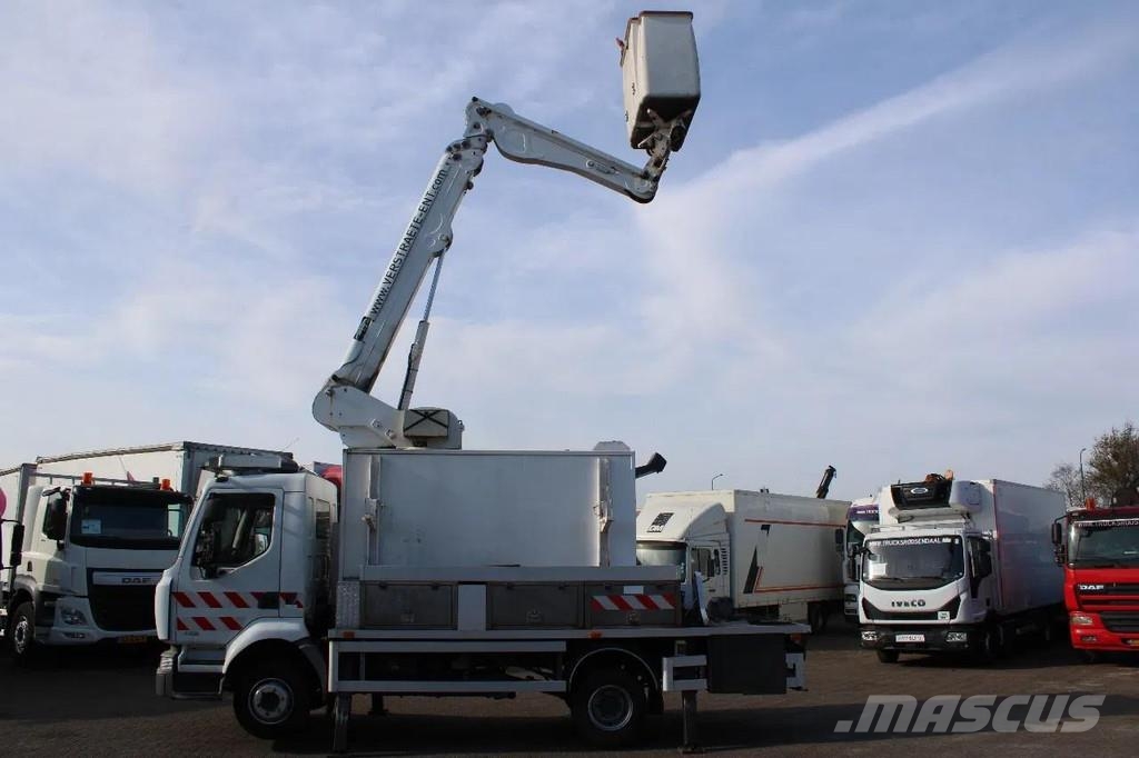 Renault Midlum 220 + manual + 16 meter Plataformas sobre camión
