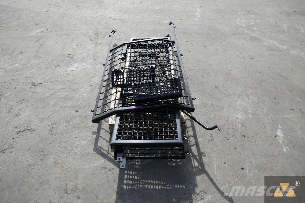 CAT Cab guards Cabine en interieur