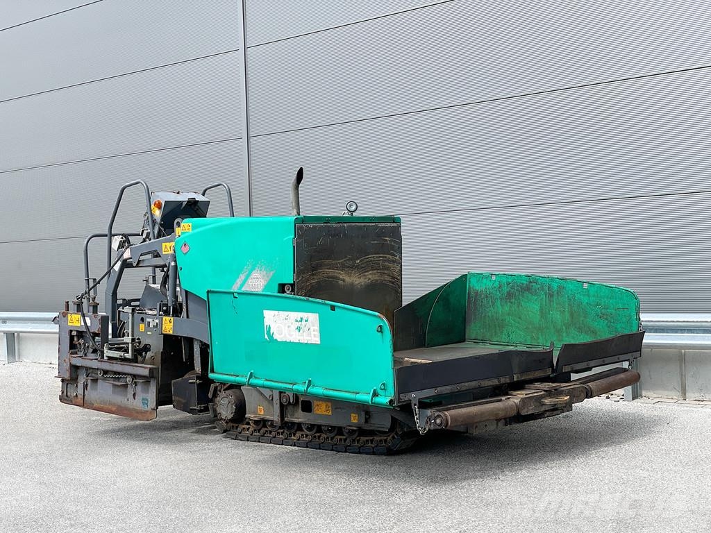 Vögele SUPER 800 Машини за асфалт