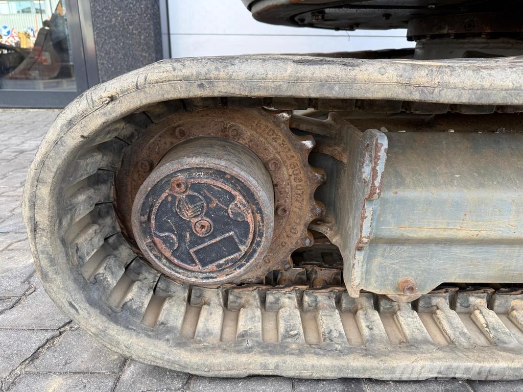 Wacker Neuson EZ53 | Engcon S45 Mini bagri <7t